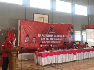 Sekretaris DPD PDI-P Mingrum Gumay Hadiri Muscab dan Rakercab Ke-ll DPC PDI-P Lampura