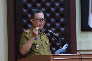 RAKOR BUNDA LITERASI PROVINSI DAN KABUPATEN/KOTA RESMI DIBUKA, GUBERNUR HARAPKAN SINERGITAS PROGRAM LITERASI PROVINSI DENGAN LITERASI KABUPATEN/KOTA