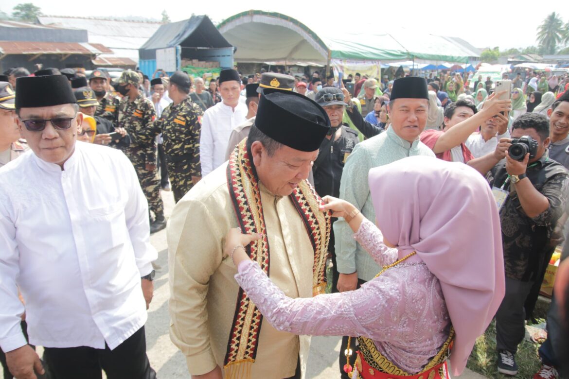 Pemerintah Provinsi Lampung Gelar Pengajian Akbar di Kabupaten Lampung Barat.