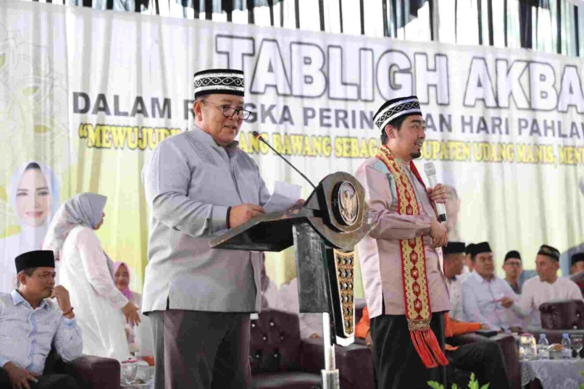 Gubernur Arinal Bersama Ribuan Masyarakat Hadiri Pengajian Akbar di Kab. Tulang Bawang.