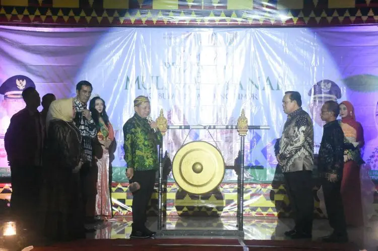 Bupati Buka Grand Final Muli Meghanai 2024