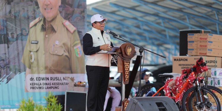 Puncak Hari Kesehatan Nasional ke-60, Pj. Gubernur Samsudin Ajak Masyarakat Jadikan Olahraga Sebagai Gaya Hidup untuk Meningkatkan Kesadaran Pentingnya Kesehatan