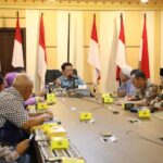 Pemprov Lampung Dukung Konsep Masjid Sebagai Pusat Pemberdayaan Umat untuk Memperkuat Ketahanan Sosial dan Ekonomi Masyarakat Pemprov Lampung Dukung Konsep Masjid Sebagai Pusat Pemberdayaan Umat untuk Memperkuat Ketahanan Sosial dan Ekonomi Masyarakat