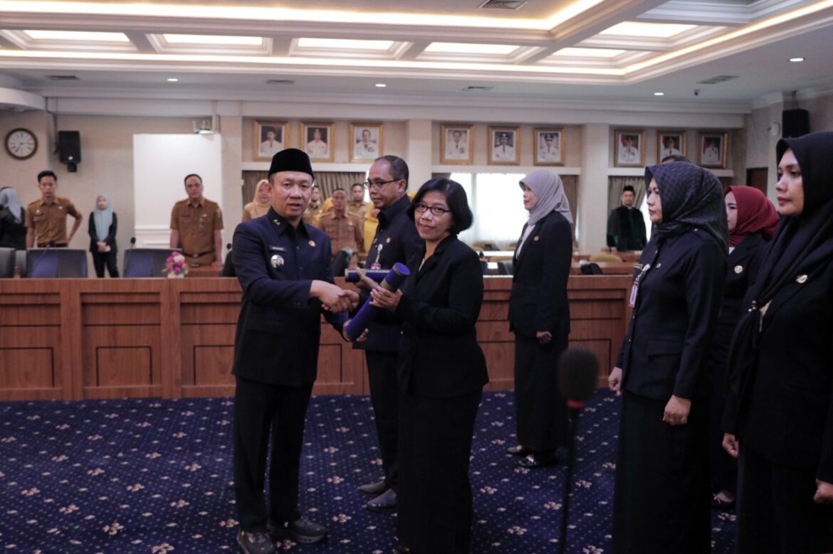 Pelantikan 15 Pejabat Fungsional Pemprov Lampung: Didorong Jadi Agen Perubahan yang Berdampak Nyata