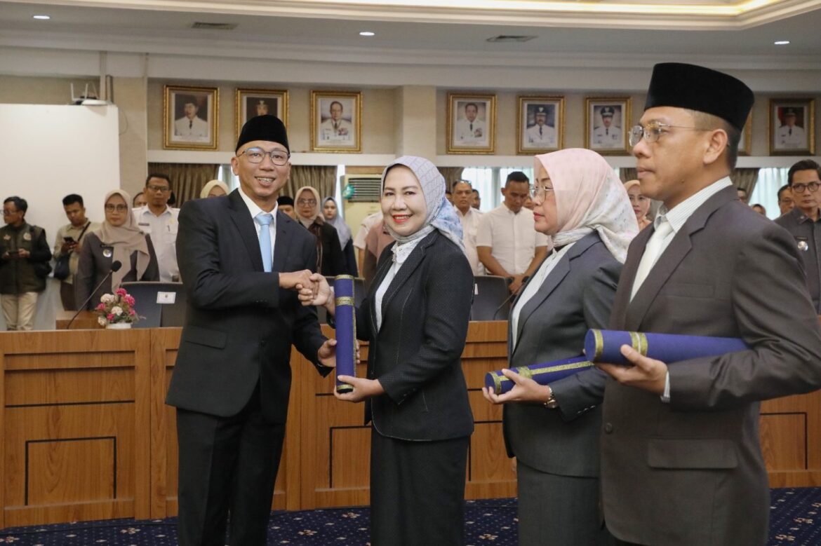 Pelantikan 3 Pejabat Pimpinan Tinggi Pratama Perkuat Tata Kelola Pemerintahan Berintegritas dan Berorientasi Hasil
