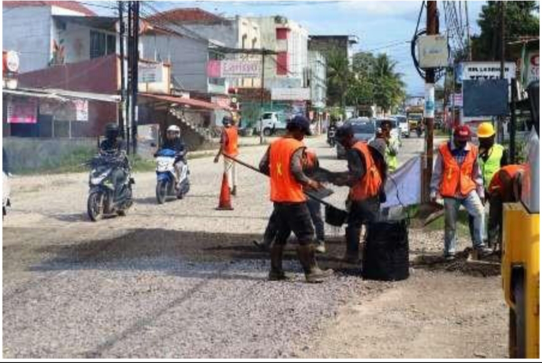 Pemprov Lampung Kebut Perbaikan Jalan Sejak  Awal Tahun, Fokus Keselamatan dan Pergerakan  Ekonomi –